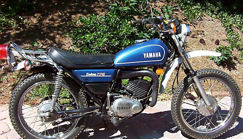 http://i271.photobucket.com/albums/jj126/riche_2/Bikes/PreviousBikes/1974-Yamaha-DT175-Blue-0.jpg?t=1321645669