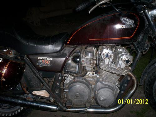 CB 750